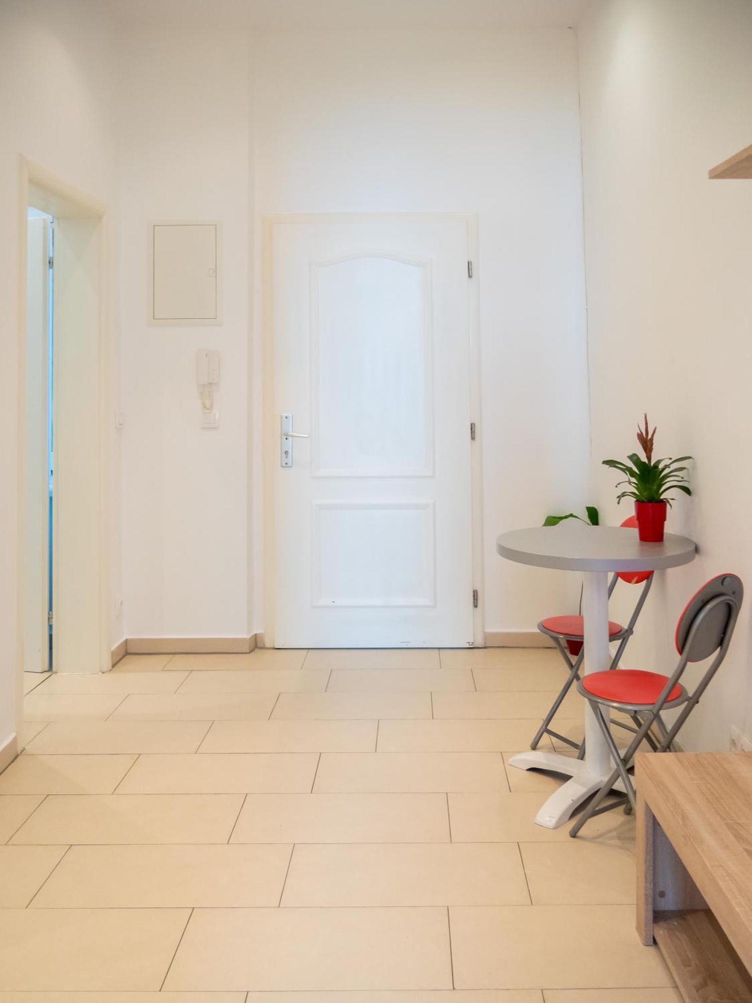 Appartements Che Wina Bagian luar foto